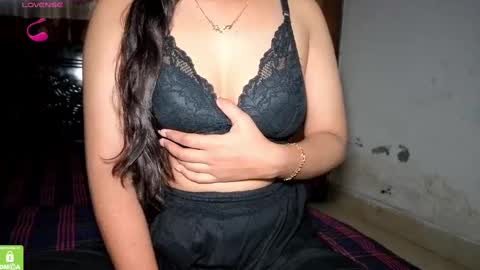 Eva and Adam online show from 6, 10, 2025