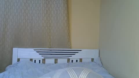 desiredahlia33 online show from 27, 2, 2026