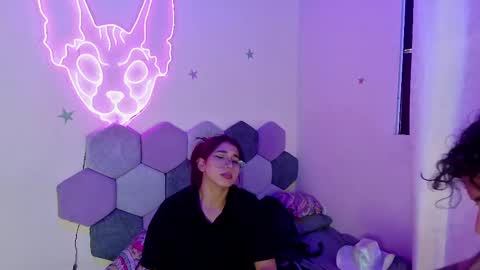 TORI AND MR. BEAR online show from 15, 2, 2025