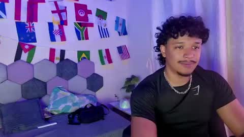 TORI AND MR. BEAR online show from 25, 6, 2026