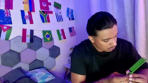 TORI AND MR. BEAR online show from 6, 7, 2026