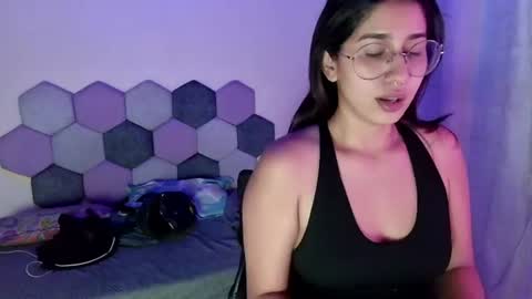 TORI AND MR. BEAR online show from 14, 7, 2026