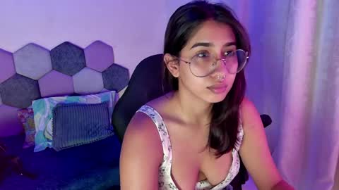 TORI AND MR. BEAR online show from 19, 7, 2026