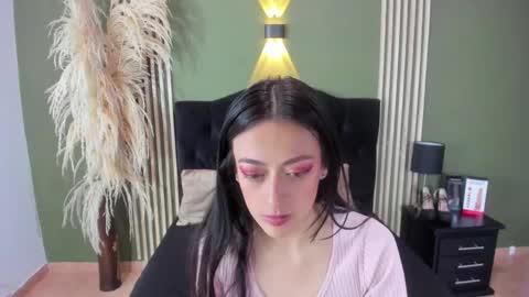 Desiring Angel online show from 25, 2, 2025