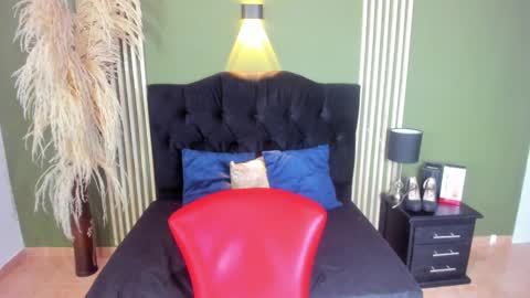 Desiring Angel online show from 27, 2, 2025