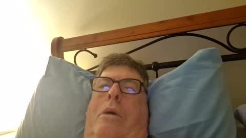 Desmon1958 online show from 21, 2, 2026