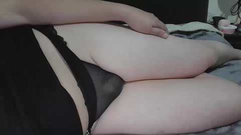 Snapshot of desogasuelta chatting on 4, 2, 2026 Demonofsex online show from 4, 2, 2026