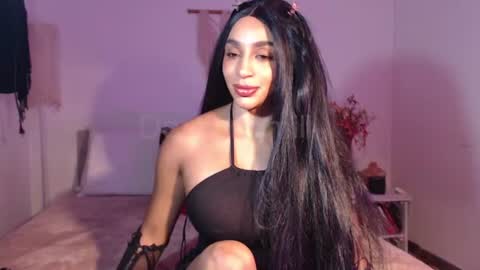 Destinne Mill online show from 26, 7, 2026