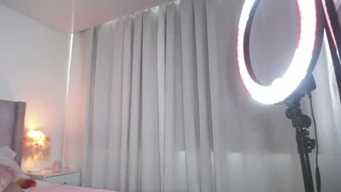 Snapshot of destinysweet21 chatting on 19, 1, 2025 destinysweet21 online show from 19, 1, 2025