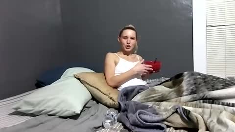 desturbingdetale699 online show from 16, 12, 2024