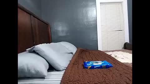 desturbingdetale699 online show from 21, 2, 2025