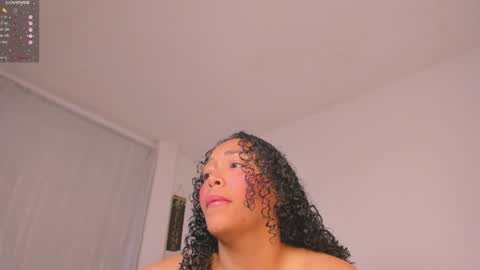 desty_y online show from 3, 8, 2026