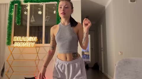 Snapshot of deva_alice chatting on 10, 12, 2024 Id be happy to have a steamy stream girl online show from 10, 12, 2024