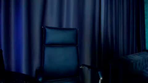 Snapshot of devashaqueen chatting on 3, 12, 2025 Devasha online show from 3, 12, 2025