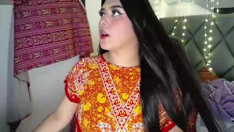 devika online show from 25, 4, 2026