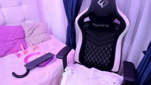 Snapshot of devil_megh chatting on 27, 2, 2025 Meghan online show from 27, 2, 2025