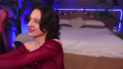 Snapshot of devilinee chatting on 7, 1, 2026 devilinee online show from 7, 1, 2026