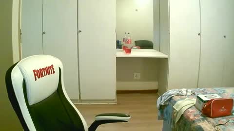 Snapshot of devilnextlevel chatting on 3, 1, 2025 devil online show from 3, 1, 2025