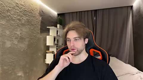 devilnut1 online show from 19, 3, 2026