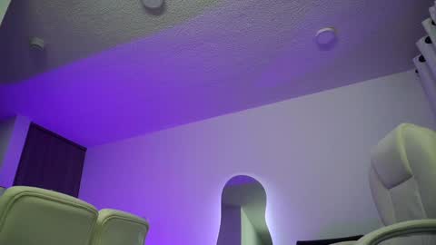 Snapshot of devin_hunter chatting on 25, 1, 2025 Devin Hunter online show from 25, 1, 2025