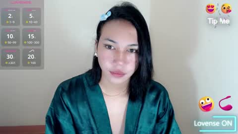 Snapshot of devine_glorymocha chatting on 26, 6, 2026 devine_glorymocha online show from 26, 6, 2026