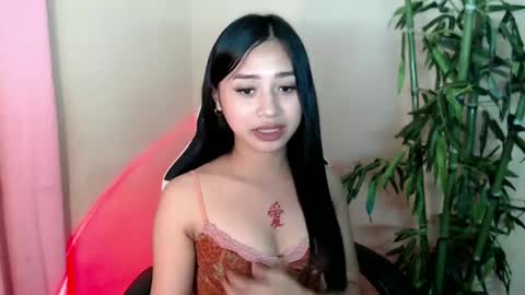 Snapshot of devine_goddessx chatting on 29, 1, 2025 Devine Greyson online show from 29, 1, 2025