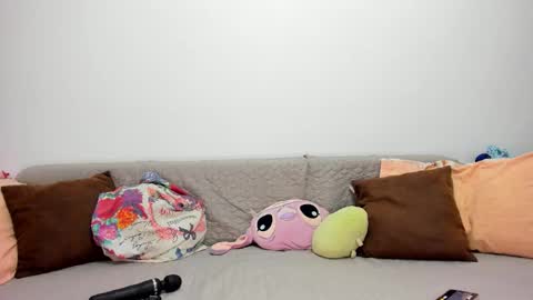 Snapshot of devinesex chatting on 18, 11, 2025 Misha online show from 18, 11, 2025