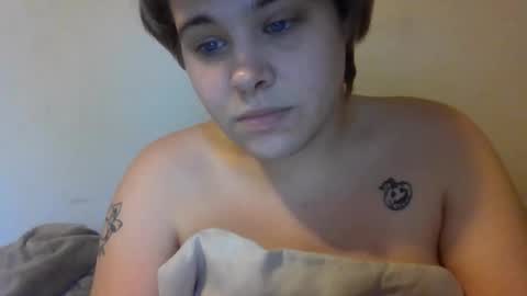 Snapshot of devykitten2018 chatting on 13, 11, 2025 devykitten online show from 13, 11, 2025