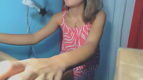 Snapshot of dexie121698 chatting on 24, 2, 2025 dexie121698 online show from 24, 2, 2025