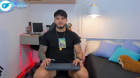 Snapshot of deymon_scott chatting on 22, 1, 2025 JULIAN online show from 22, 1, 2025