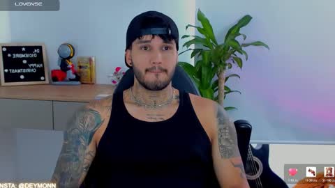 Snapshot of deymon_scott chatting on 18, 1, 2026 JULIAN online show from 18, 1, 2026