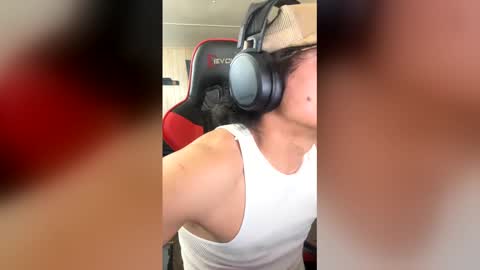 deztrixxx online show from 10, 3, 2026