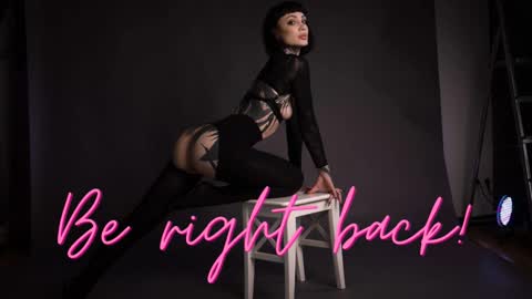 dgtlgrl online show from 14, 11, 2025