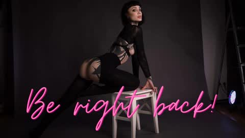 dgtlgrl online show from 13, 1, 2026