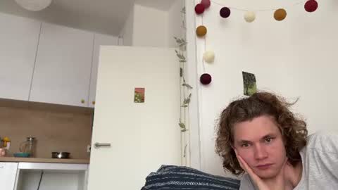 Di Alex online show from 27, 6, 2026
