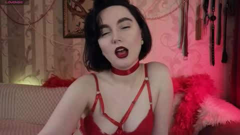 Diana Di Honey online show from 10, 2, 2026