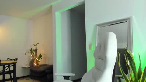 Diego online show from 14, 2, 2025