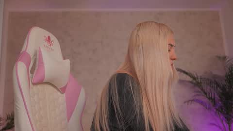 Thea online show from 12, 3, 2026