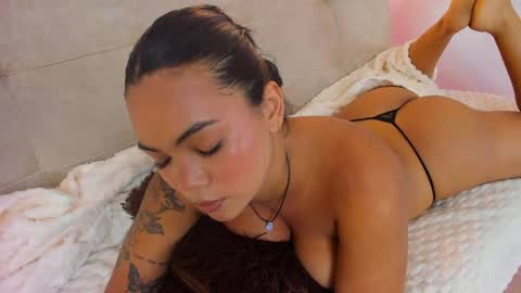 diamond_canela online show from 1, 5, 2026