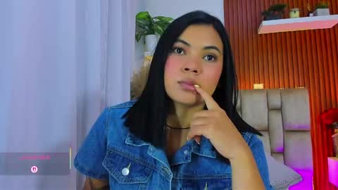 diamond_canela online show from 3, 5, 2026