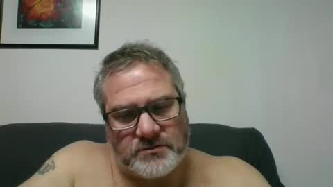 Snapshot of diamond_couple_82 chatting on 6, 3, 2025 diamond_couple_82 online show from 6, 3, 2025