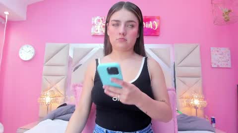diamond_juliana_ online show from 18, 6, 2026