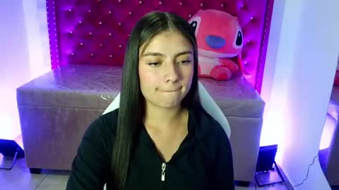 diamond_juliana_ online show from 6, 8, 2026