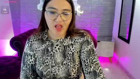 Snapshot of diamondfox_m chatting on 14, 11, 2025 Your Diamond online show from 14, 11, 2025