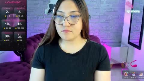 Snapshot of diamondfox_m chatting on 1, 12, 2025 Your Diamond online show from 1, 12, 2025