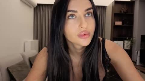 Iris online show from 27, 10, 2025