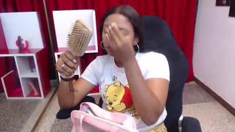 Snapshot of diana_reine chatting on 12, 9, 2025 Diana Reine online show from 12, 9, 2025