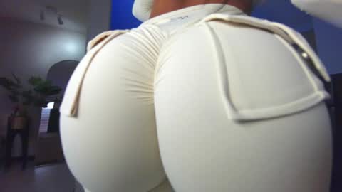 dianac1998 online show from 7, 1, 2026