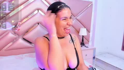 Snapshot of dianasheren chatting on 25, 4, 2026 dianasheren online show from 25, 4, 2026