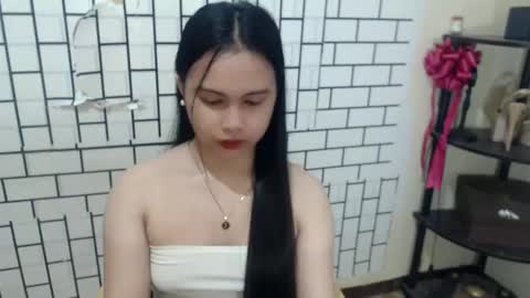 Snapshot of diane_intownx chatting on 13, 2, 2025 Diane online show from 13, 2, 2025